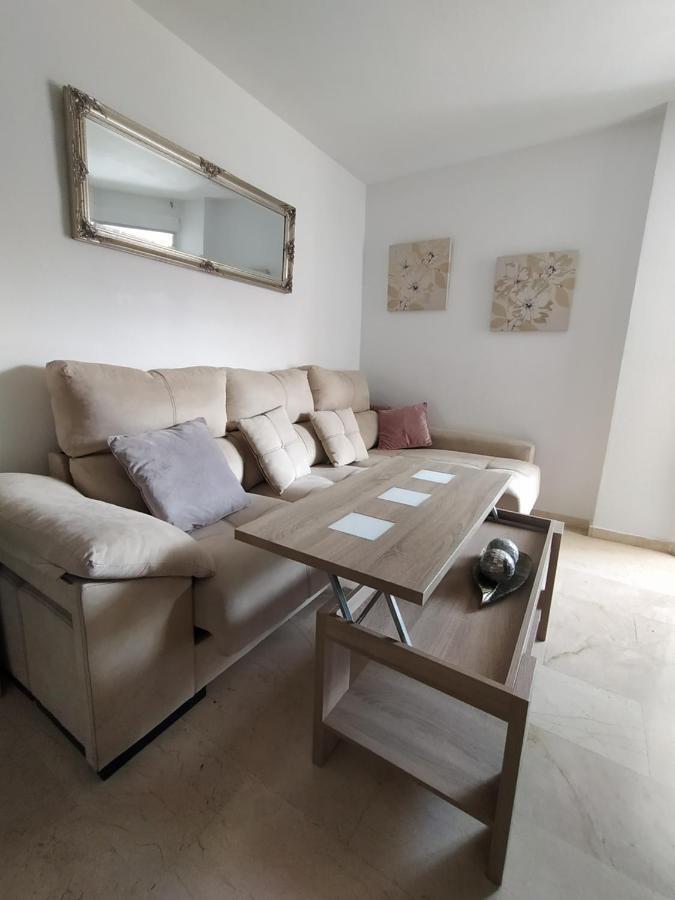 Lovely Apartment In Torremolinos Views Of The Sea, Pool, Terrace, Sofa Bed And Fully Equipped Kitchen Luaran gambar