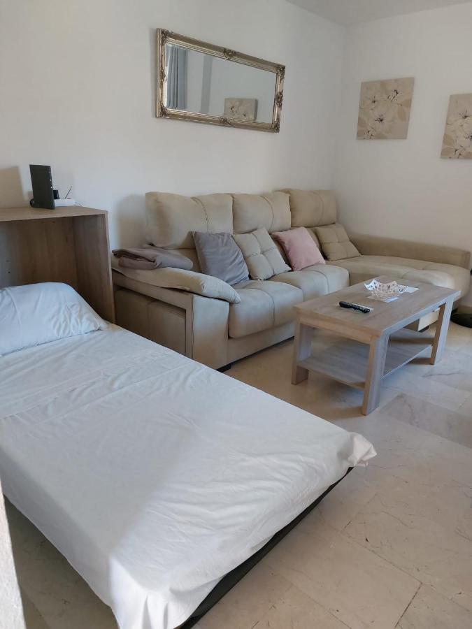 Lovely Apartment In Torremolinos Views Of The Sea, Pool, Terrace, Sofa Bed And Fully Equipped Kitchen Luaran gambar