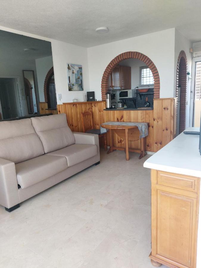 Lovely Apartment In Torremolinos Views Of The Sea, Pool, Terrace, Sofa Bed And Fully Equipped Kitchen Luaran gambar