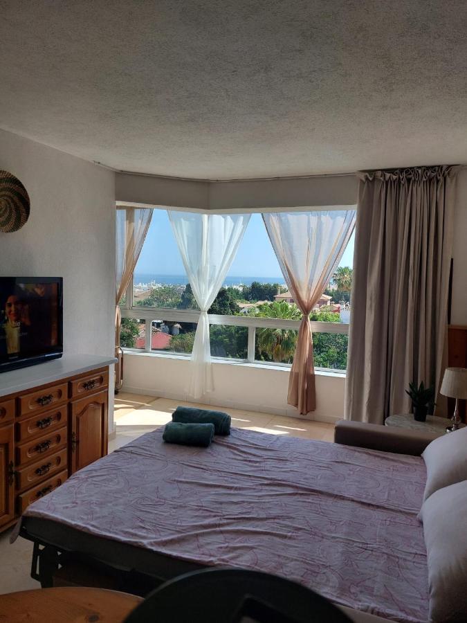 Lovely Apartment In Torremolinos Views Of The Sea, Pool, Terrace, Sofa Bed And Fully Equipped Kitchen Luaran gambar